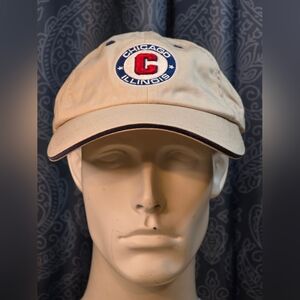 Chicago Illinois / Deep Dish Pizza/ Windy City/Distressed Tan/Beige Baseball Cap